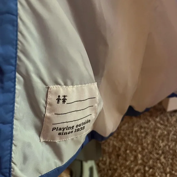 Girls Columbia Blue Fitted Puffer with Faux Fur Hood sz Med - Picture 8 of 12